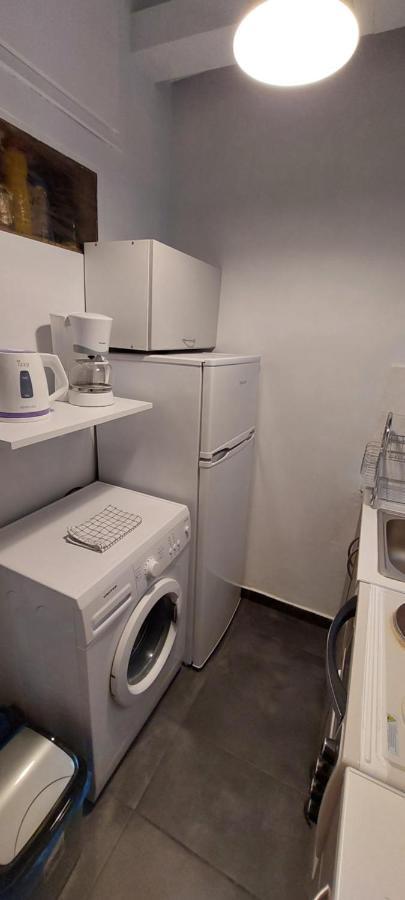 Honeybee 3 - Cozy Studio In The Center Of Αθήνα Εξωτερικό φωτογραφία